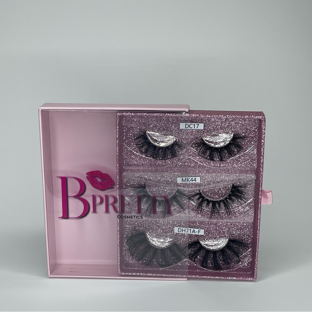 B Pretty Lash Book